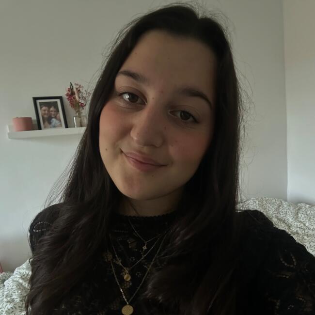 Babysitter in La Tronche: Juliette