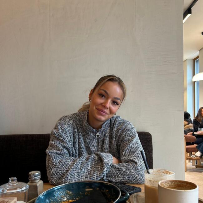 Babysitter in Muttenz: Giulia