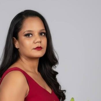 Babysitter in Salvador: Renata