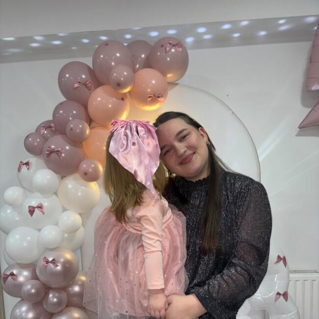Babysitter in Liège: Ema