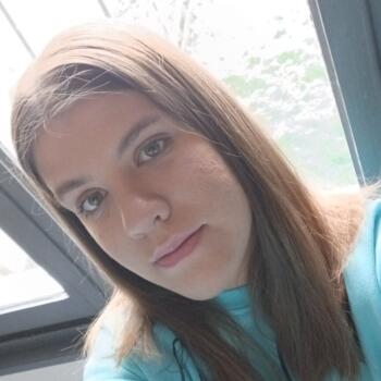 Babysitter in Noisy-le-Grand: Camille