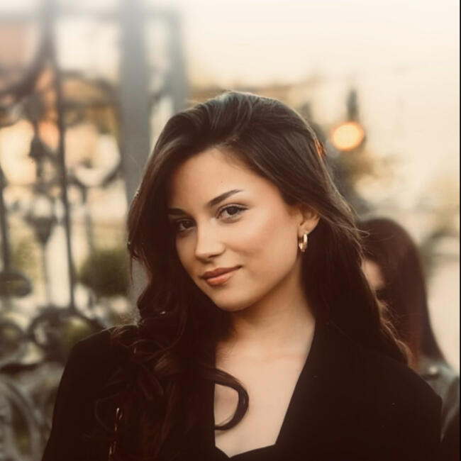 Bebisiterka u Beograd: Nadja