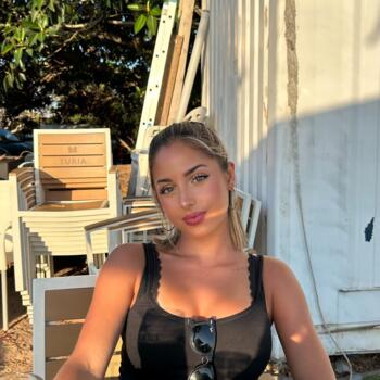Babysitter in Burjassot: Salma