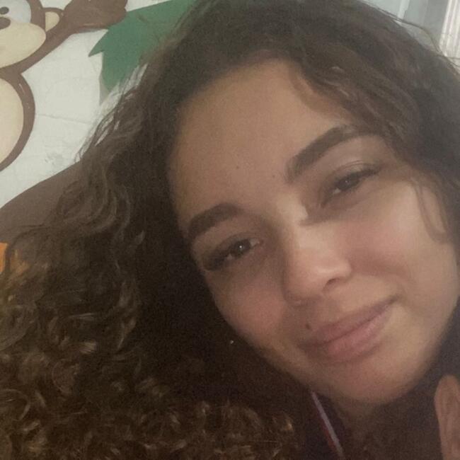 Babá em Angra dos Reis: Luiza