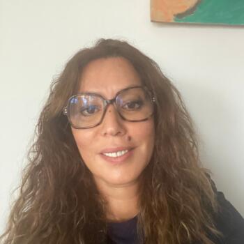 Babysitter in Zoersel: Hakima