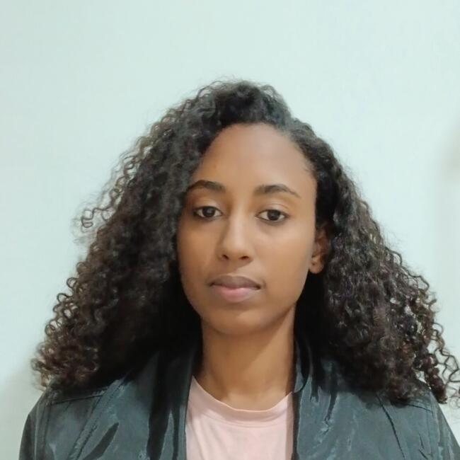 Babysitter in Almería: Dianuris