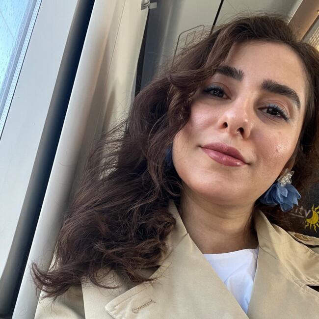 Babysitter in Lecco: Nazanin