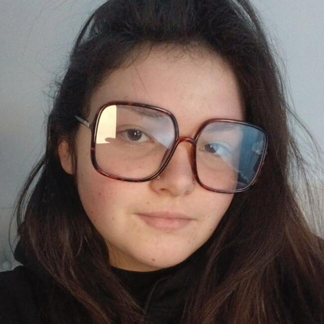 Babysitter in Les Sièges: Leonny