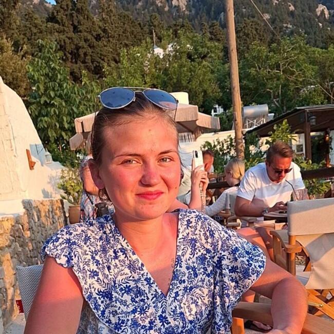 Babysitter in Oust-Marest: Manon