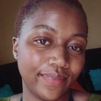 Babysitter in Krugersdorp: Lerato