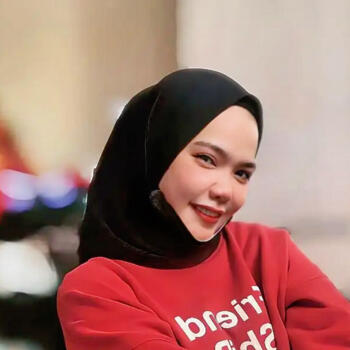 Babysitter in Kuala Lumpur: Qishi