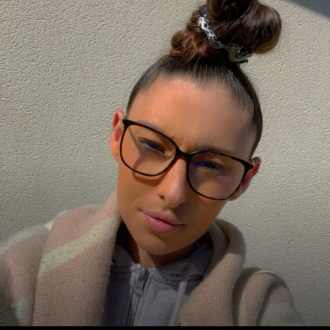 Babysitter in Eysines: Léa