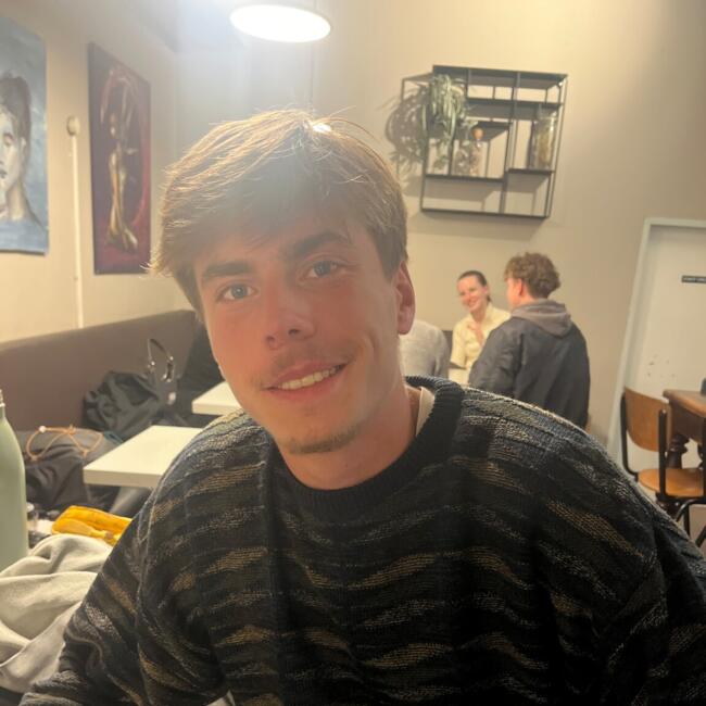 Babysitter in Prague: Armand