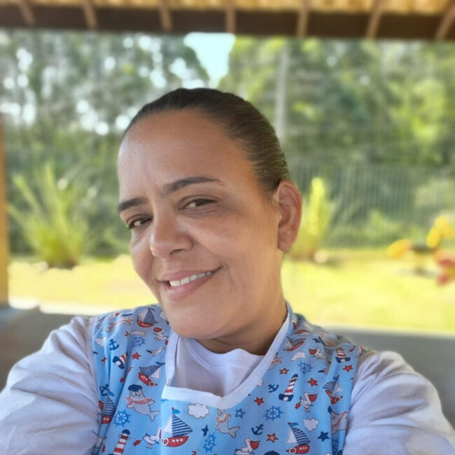Babá em Cotia: Vanessa