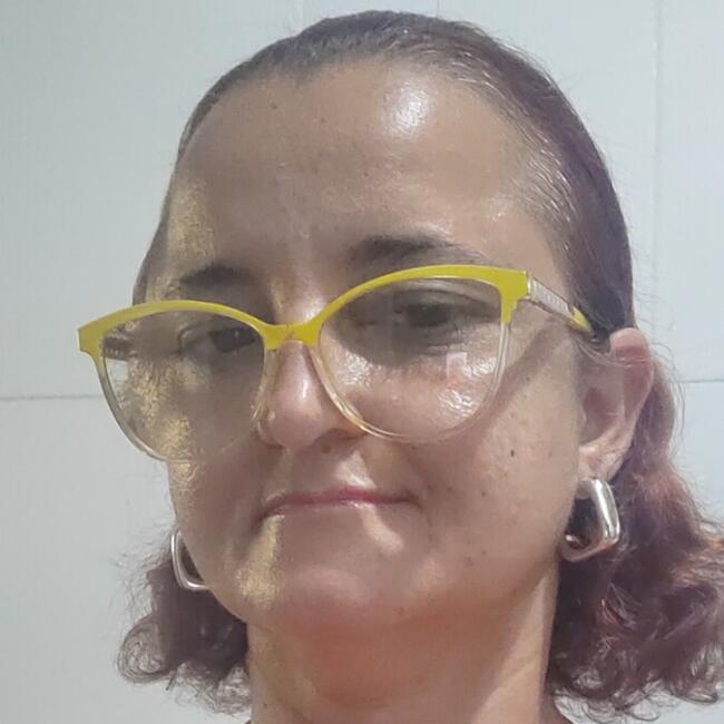 Babá em Aracaju: Narjara