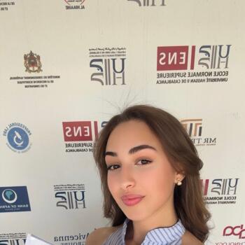 جليسة أطفال الدار البيضاء: Hiba