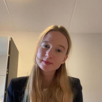 Babysitter in Harlingen: Jeanine