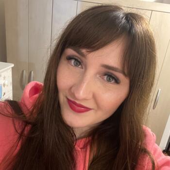 Babysitter in Los Cerrillos: Genesis