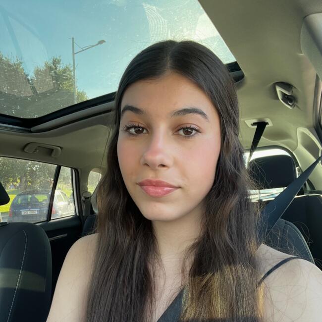 Babysitter in A Coruña: Laura