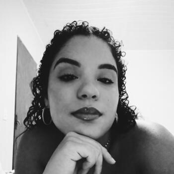 Babá em Caragua: Beatriz