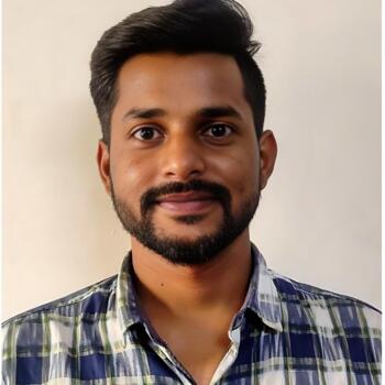 हैदराबाद में बेबीसिटर: Sai reddy