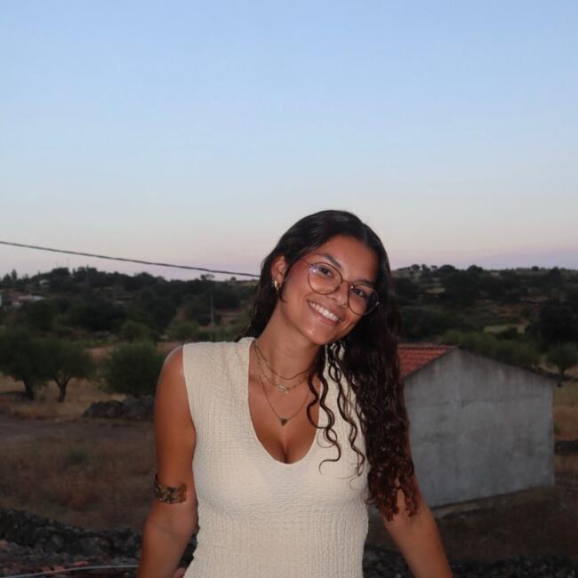 Babysitter em Barreiro: Ana