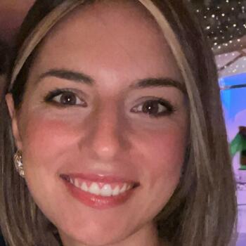 Babysitting job in Casal di Principe: Luisa