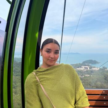Babysitter in Lyon: Khadidja