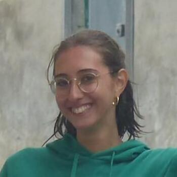 Babysitter in Pavia: Mary