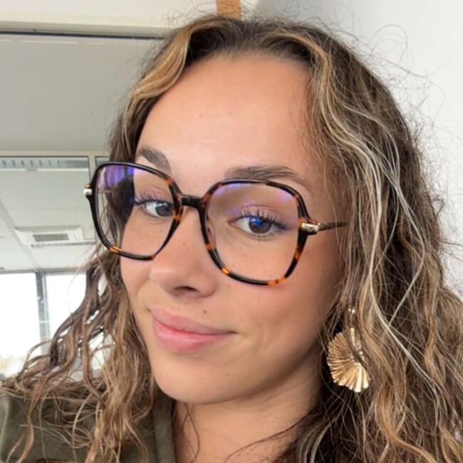 Babysitter in Toulouse: Emma