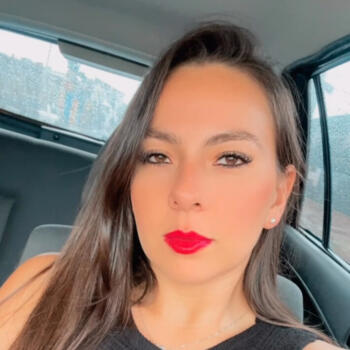 Babysitter in Charleroi: Nathalia