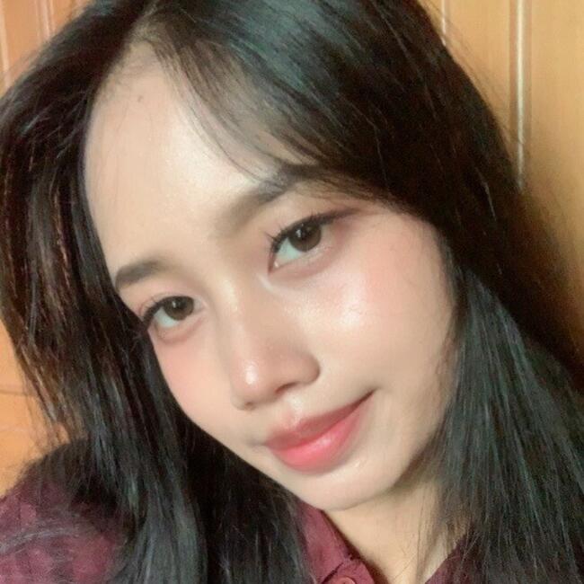 Lowongan pekerjaan babysitting di Kota Bekasi: Feby