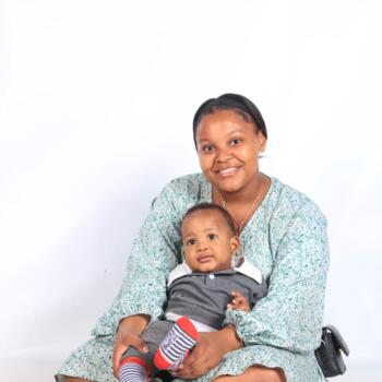 Babysitter in Umlazi: Avela