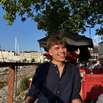 Babysitter in Wezembeek-Oppem: Milo