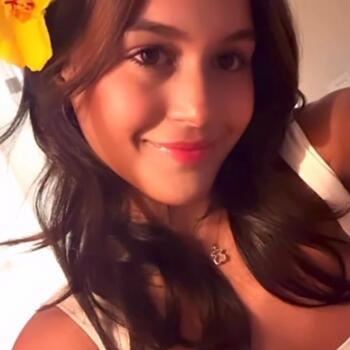 Babysitter Bayamón: Camila Espinal