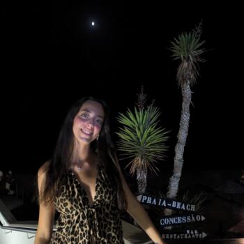 Babysitter em São Domingos de Rana: Mónica