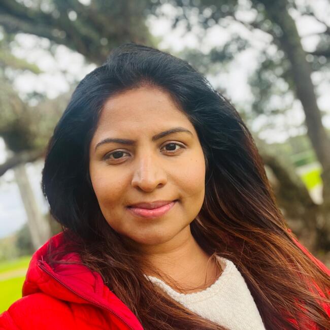 Babysitter in Manukau: Nilushani