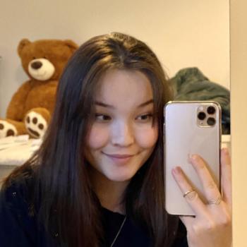Barnvakt Sandviken: Farida