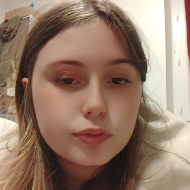 Babysitter in Saint-Marcellin: Maelle