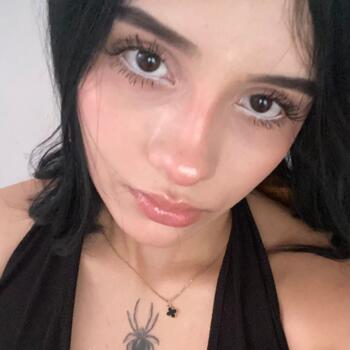 Niñera en Dos Quebradas: Allison