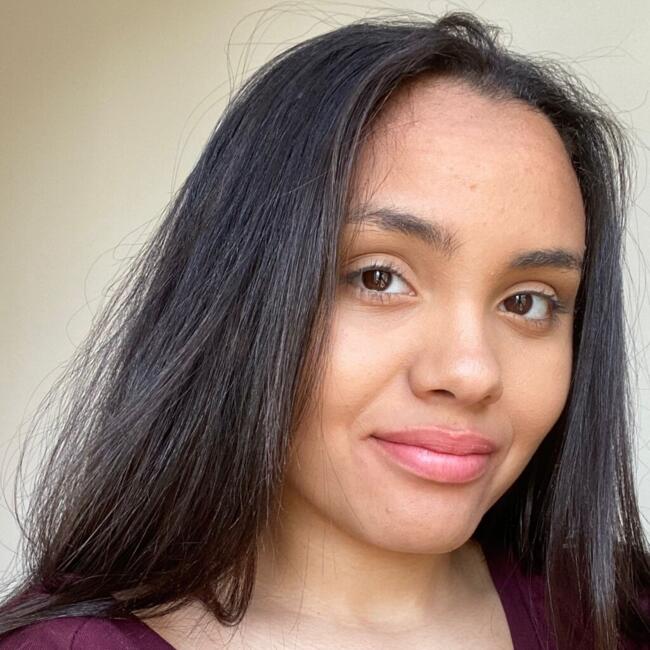 Babysitter in Reims: Maria Eduarda