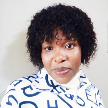 Babysitter Cape Town: Angela