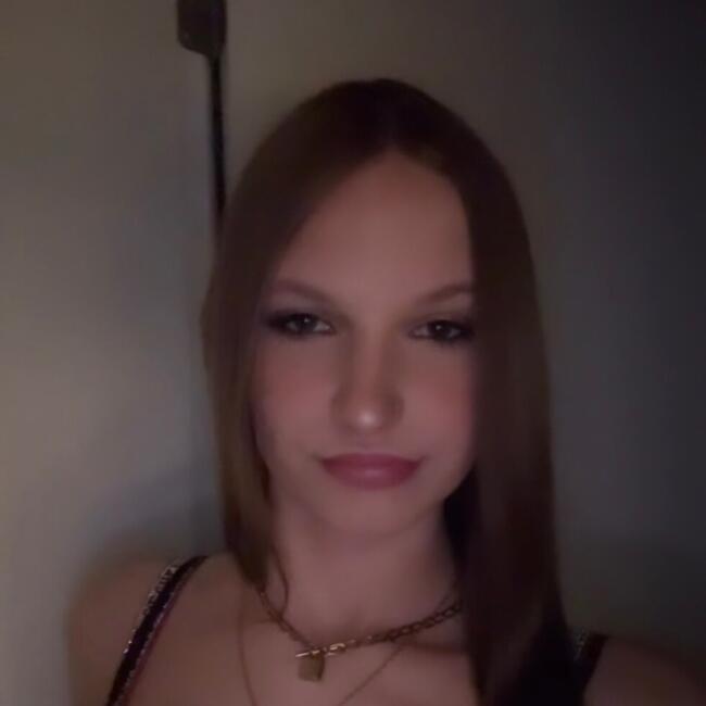 Babysitter in Boom: Iluna
