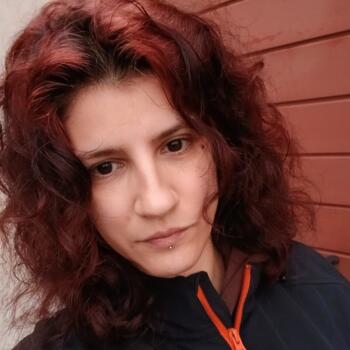 Emploi de nounous à Juif: job de garde d'enfants Gwendolyne