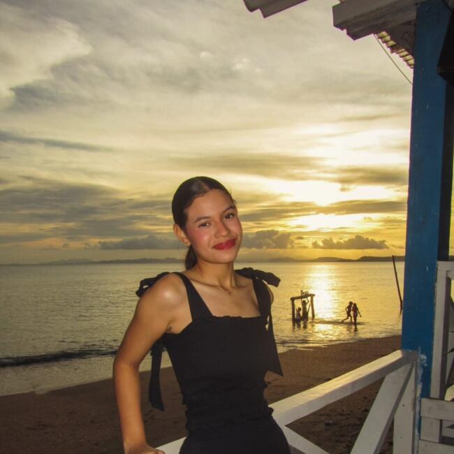 Babysitter in San Miguelito: Paola