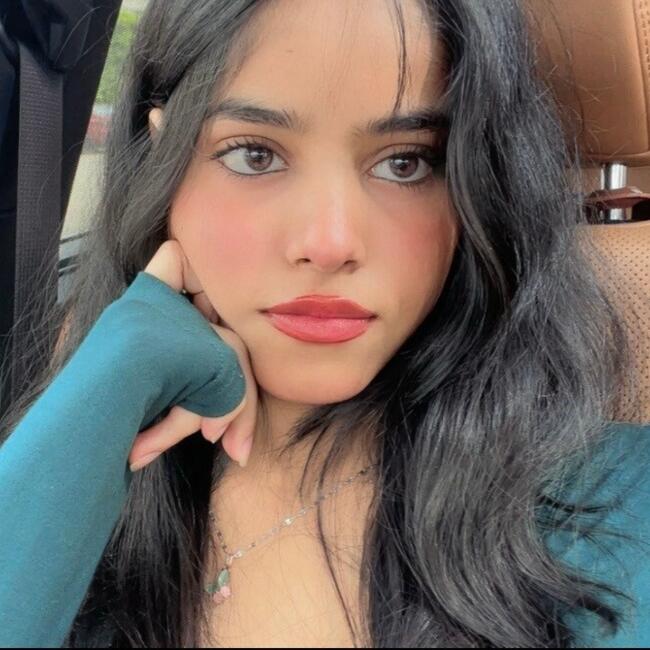 Babysitter in Gurugram: Sonali