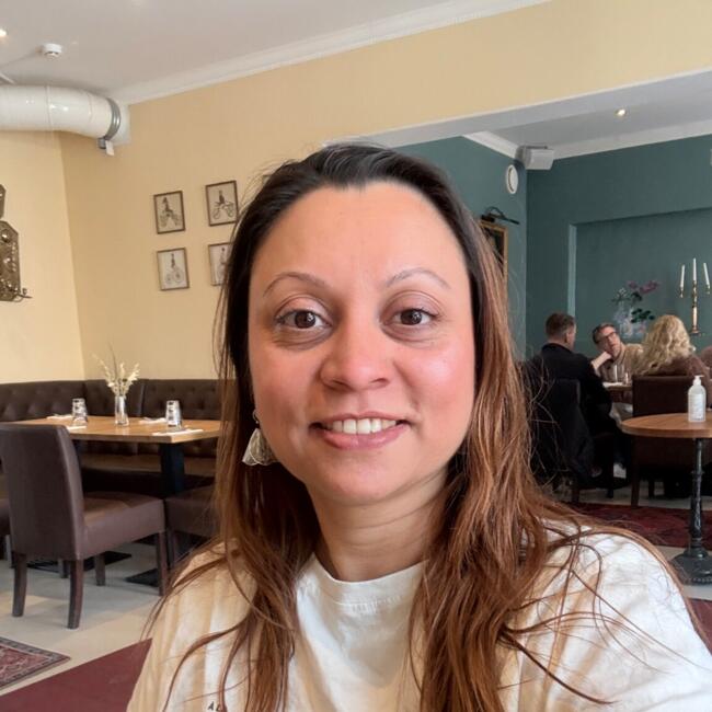 Babysitter in Espoo: Sonali