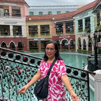 Nanny in Prilly: Elina