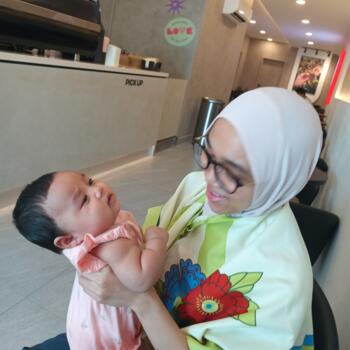 Babysitting job in Kajang: babysitting job Ku Ruzhan