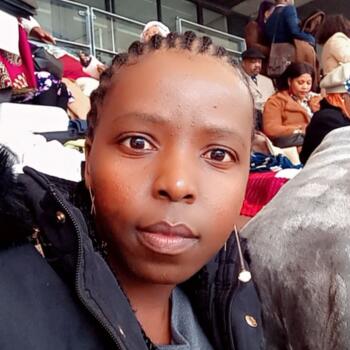 Babysitter Cape Town: Tlhoriso